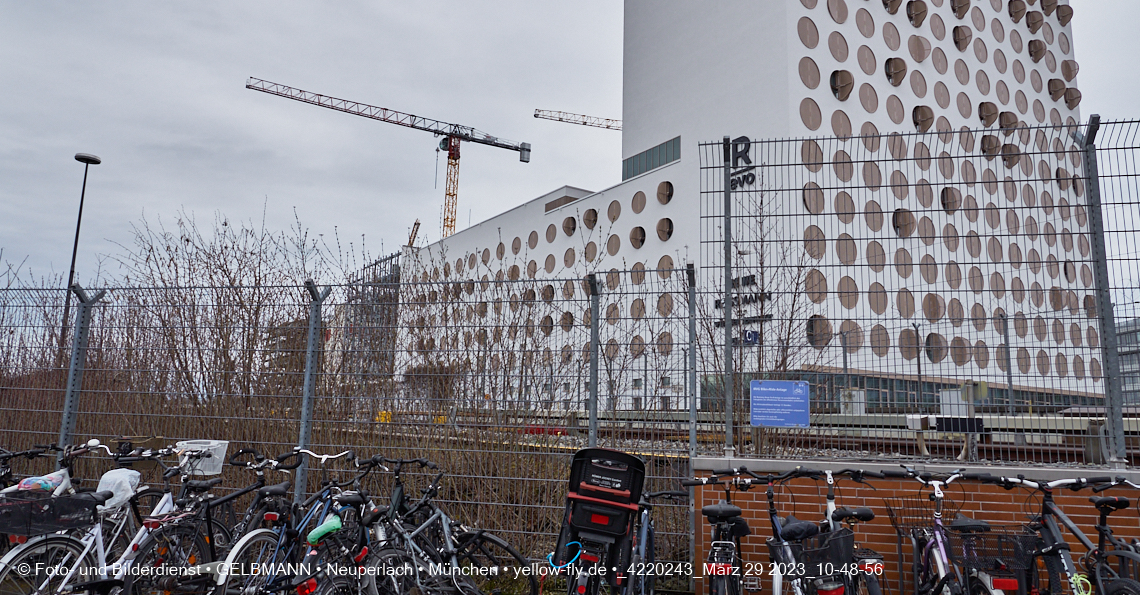 29.03.2023 - Baustelle REVO und Umgebung in Neuperlach